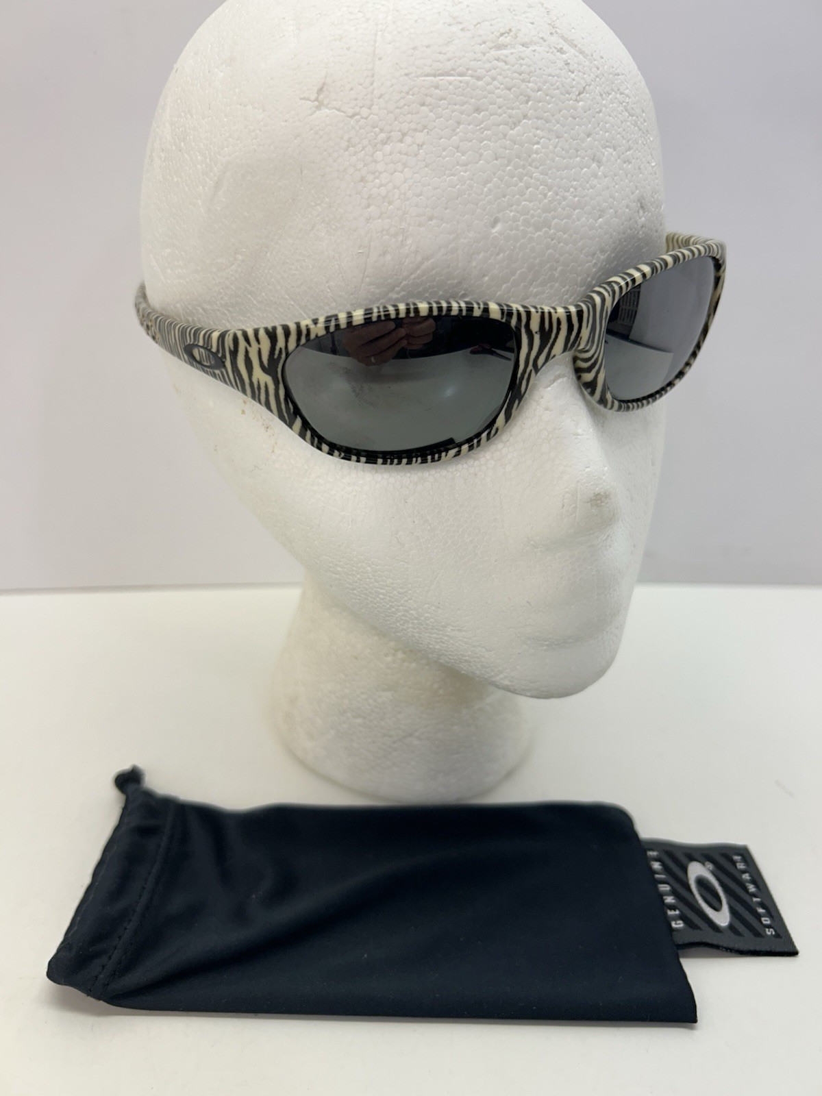 Vintage Oakley Zebra Print Sunglasses Black Lenses Y2K USA Jacket 90’s