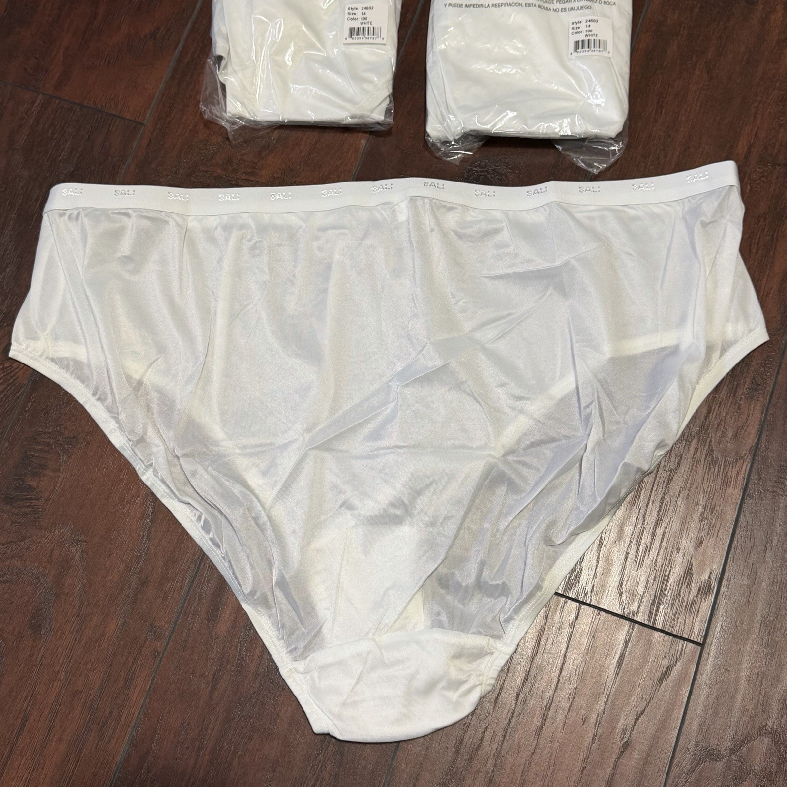 3 Pair Vintage Bali 24602 White Nylon Satin High Cut Bikini Brief Panties Sz 14