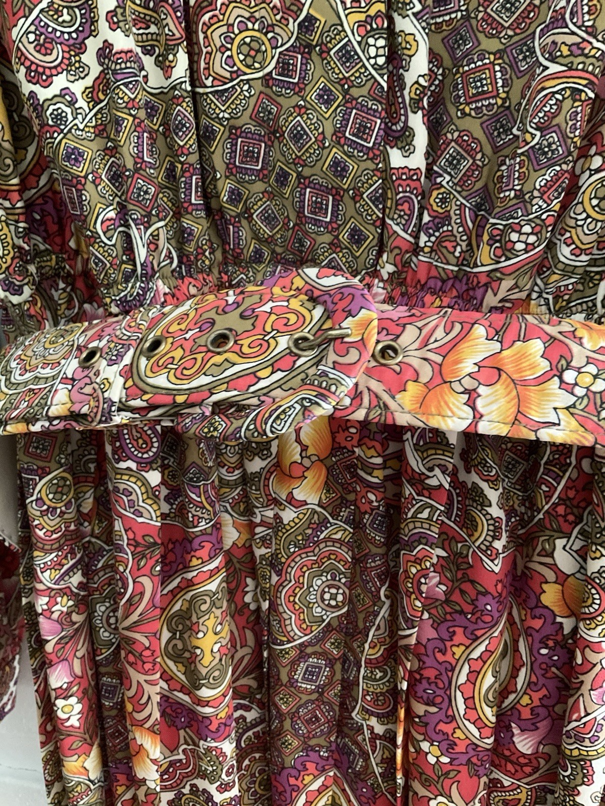 Vintage 80s Leslie Fay Petite Paisley Midi Dress W/Belt Statement Button 8Petite