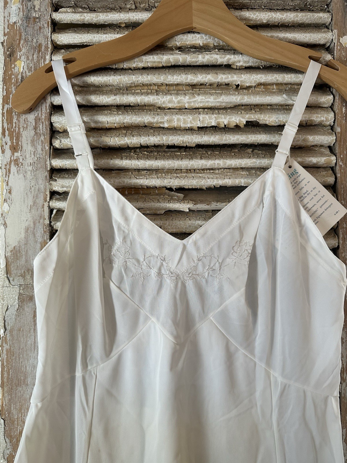 A20 NWT Vintage Carol Brent White Slip Nightgown Nylon Dress Size 16