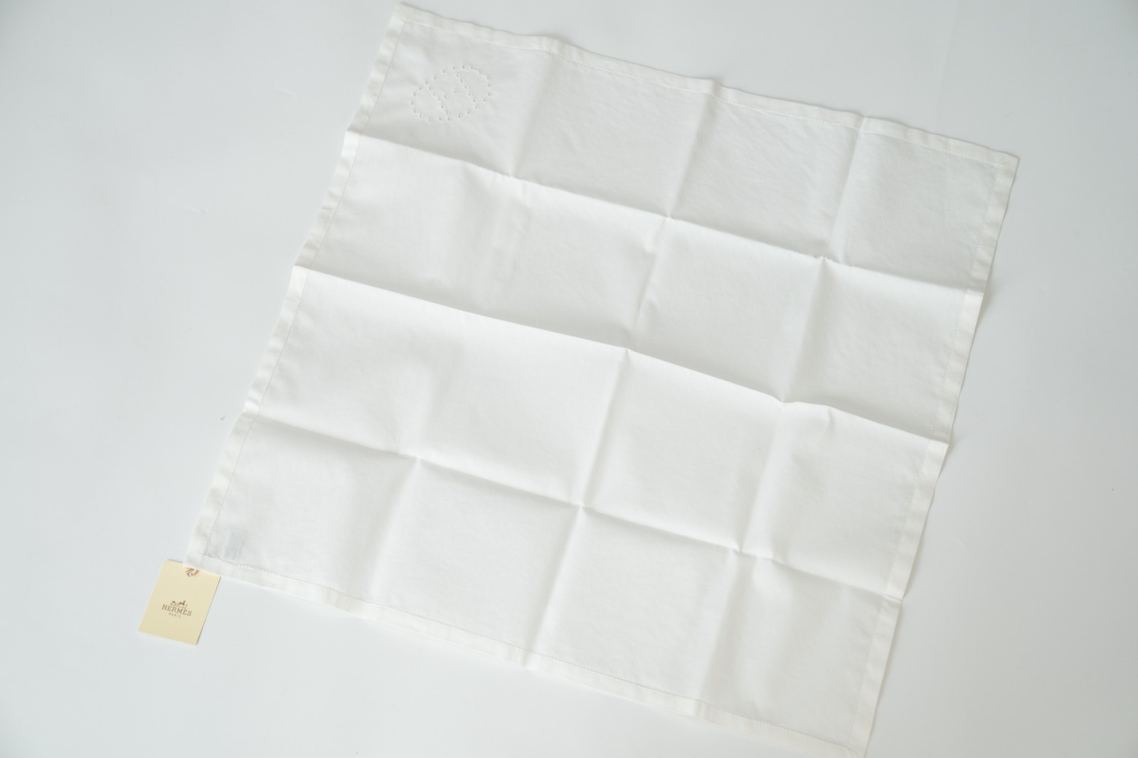 Hermès Handkerchief — White Cotton with H Logo — 45 × 45 cm — New with Box & Tag
