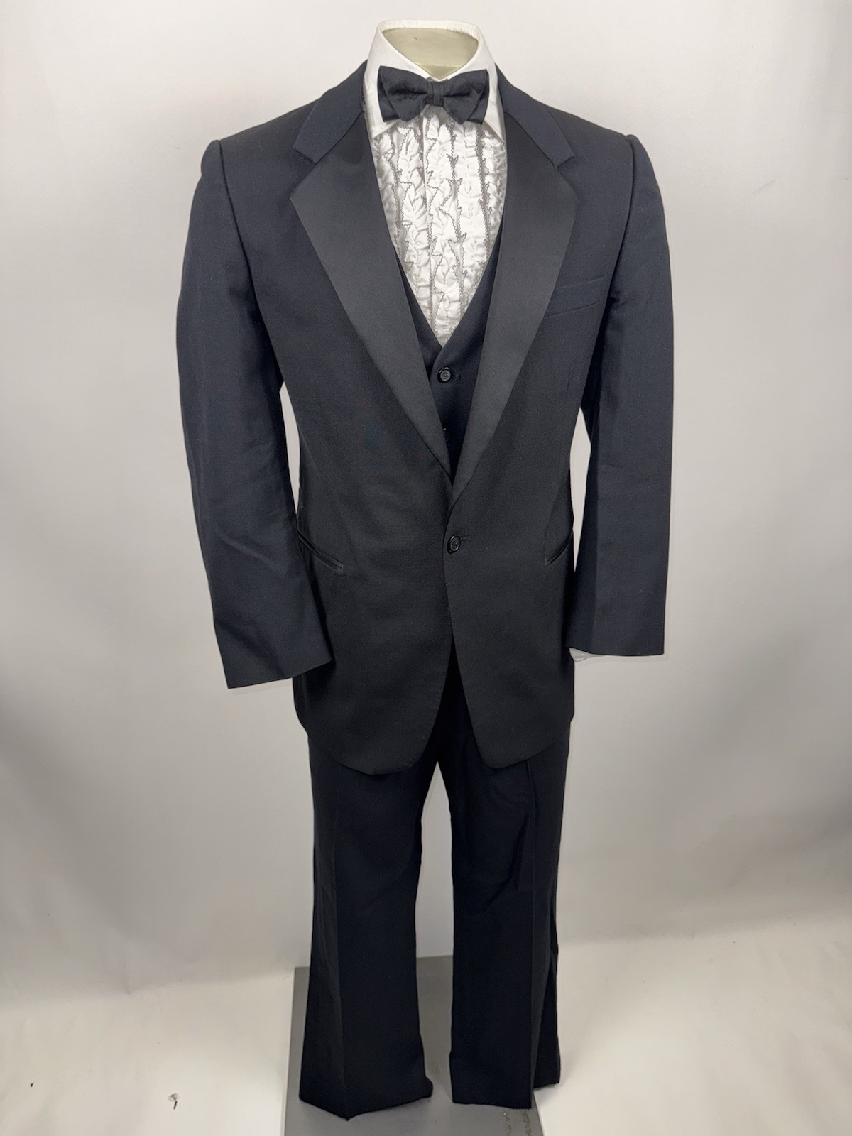 Oscar De La Renta Tuxedo Suit Mens 42 Short Jacket Coat 37 29 Pants Vtg Black
