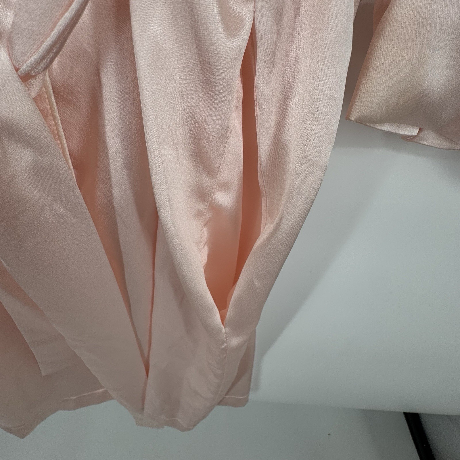 Vtg Christian Dior Pink Embroidered Robe With Lounge Shorts Union Made In USA