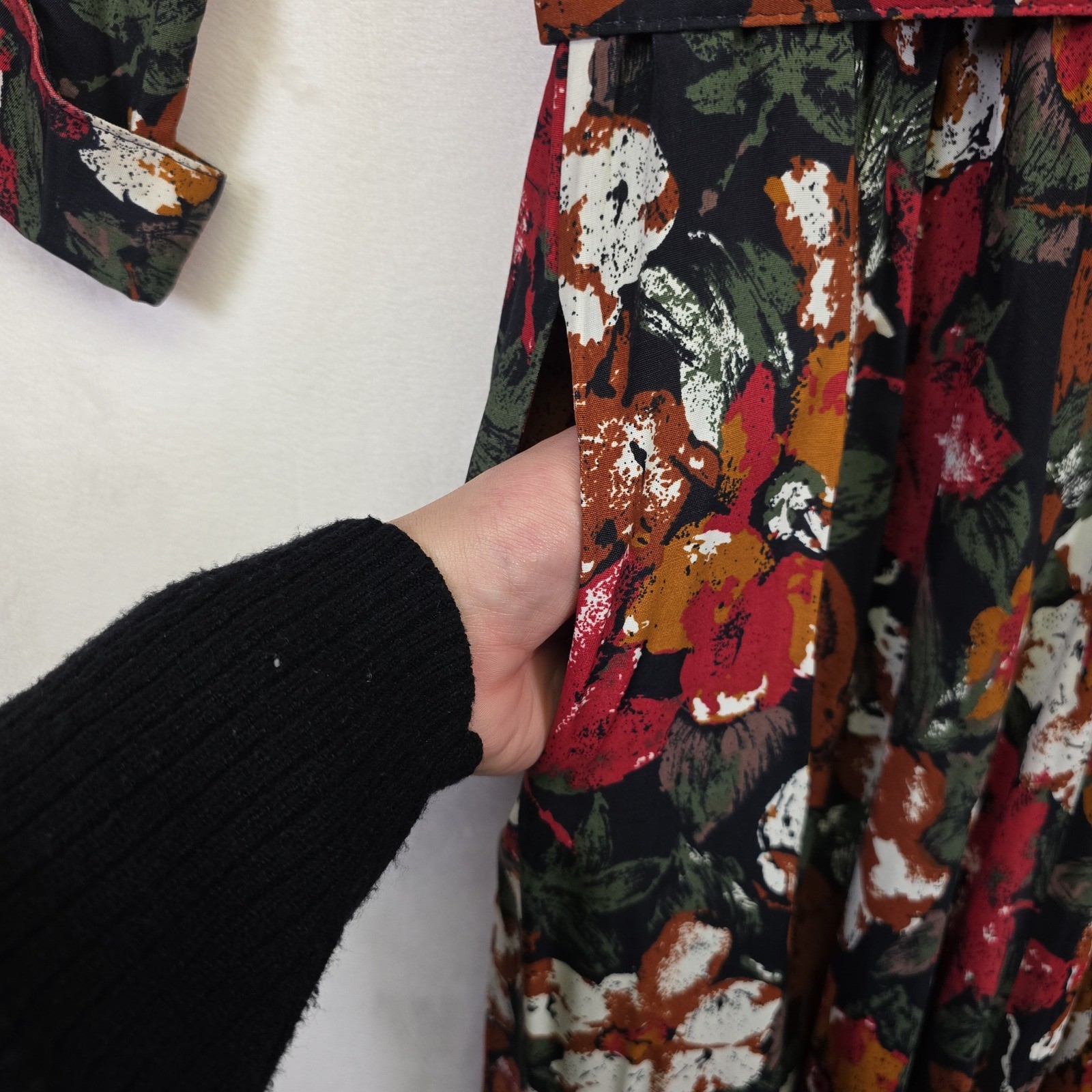 VTG Studio I Maxi Dress Womens 12 Black Floral Cottagecore Boho Retro Fall Cozy