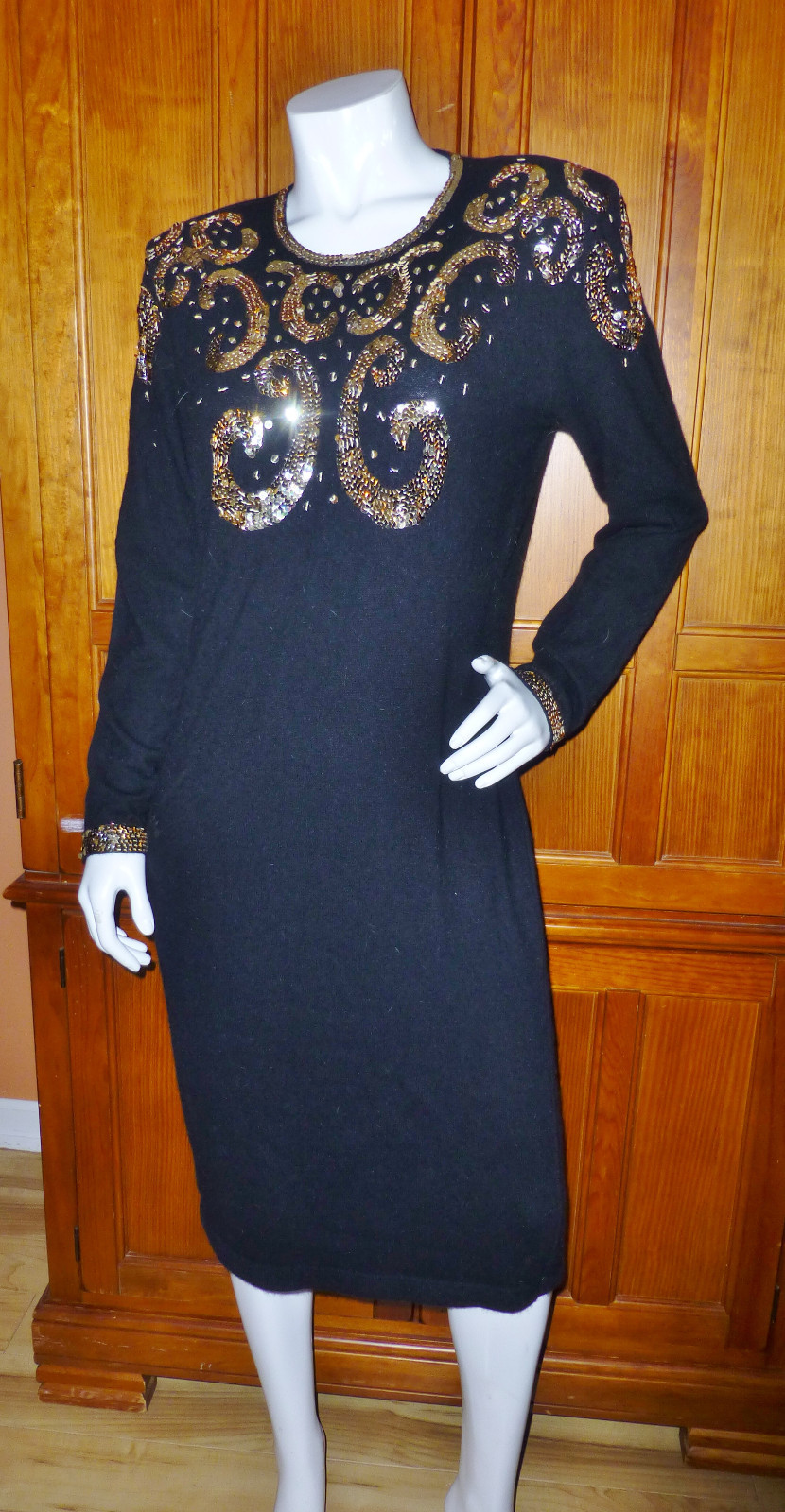 Vtg 80s HAND Embroidered Sequins RUNWAY SOFT Angora KNIT Sweater Midi DRESS L