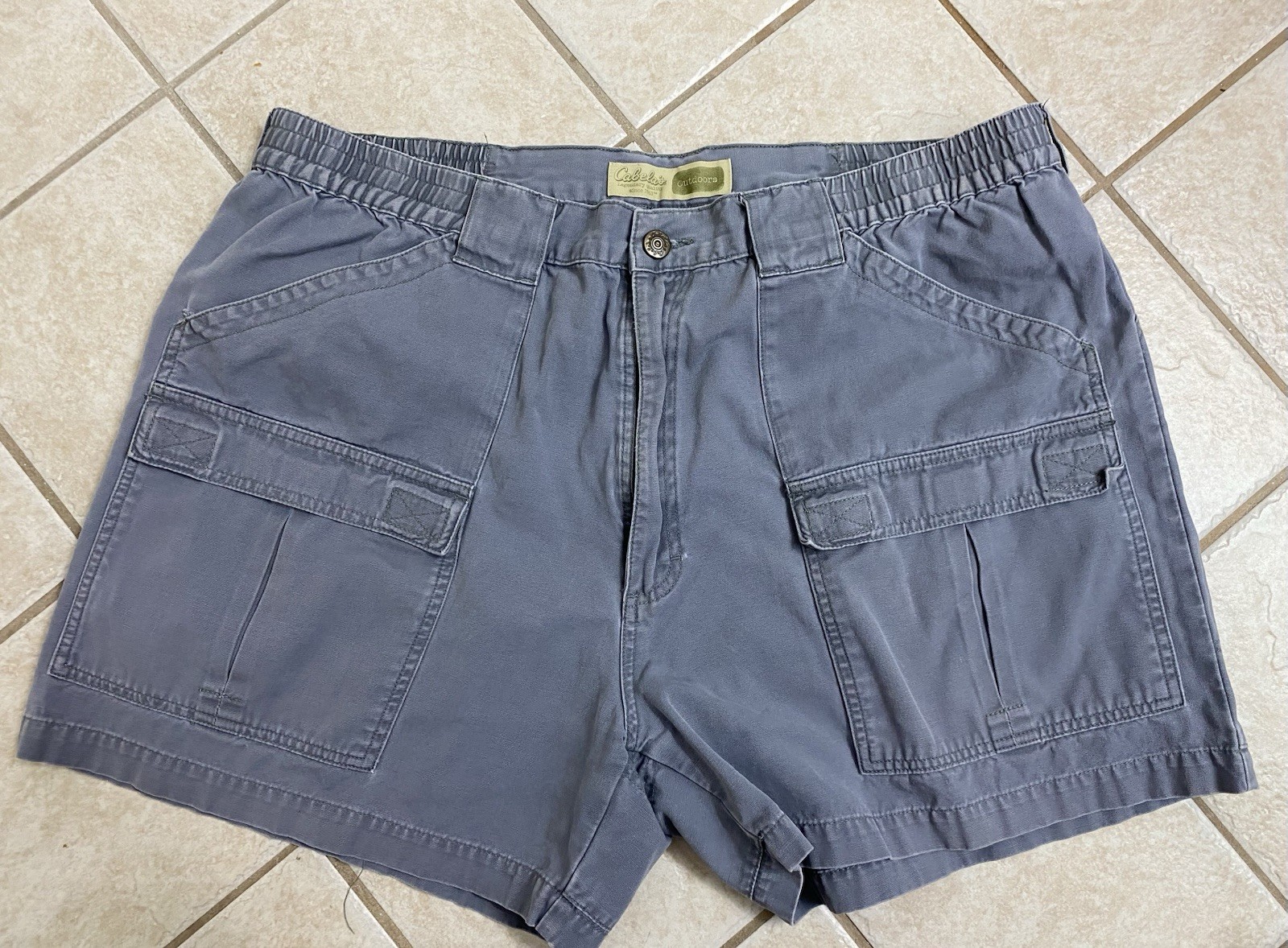 Cabelas 90s Vtg Hiking Cargo Shorts Gray Mens W 40 L 5 100% Cotton Excellent S75