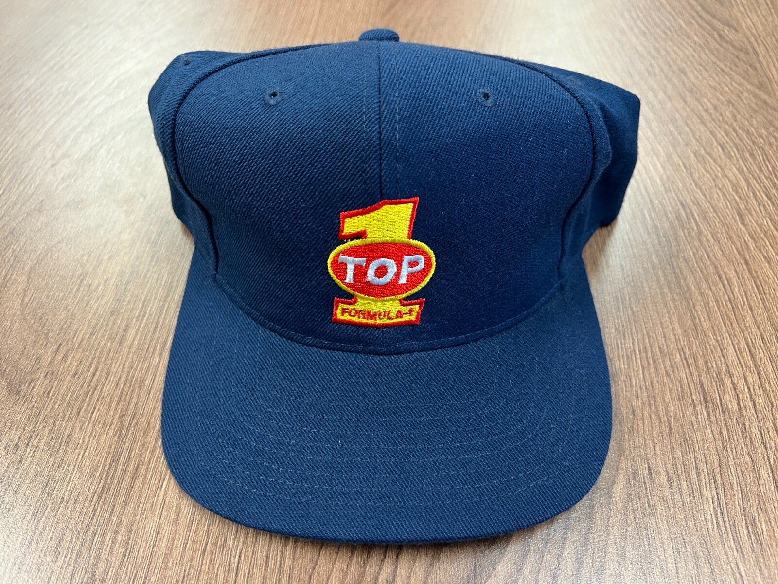 VINTAGE TOP 1 FORMULA 1 SNAPBACK HAT SYNTHETIC OIL RACING DEADSTOCK CAP NOS NEW