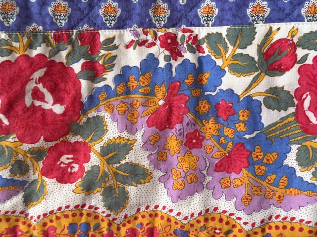 Rare 70s VTG Color Floral Quilted Cotton French Provincial Souleiado Jacket SM