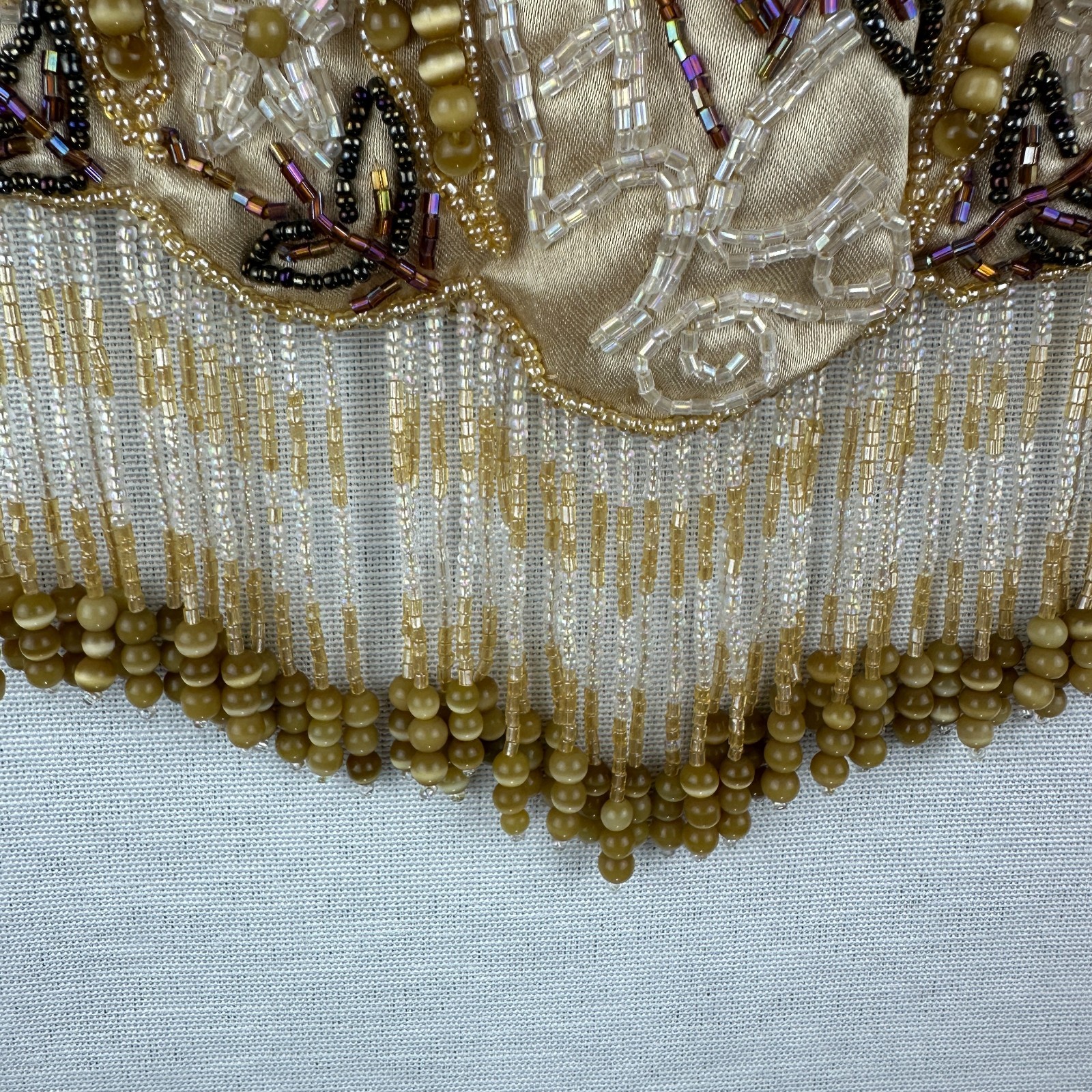 ELABORATE GLASS BEAD SEQUIN GOLD BEIGE TONES SHOULDER PURSE/HANDBAG WITH CHAIN