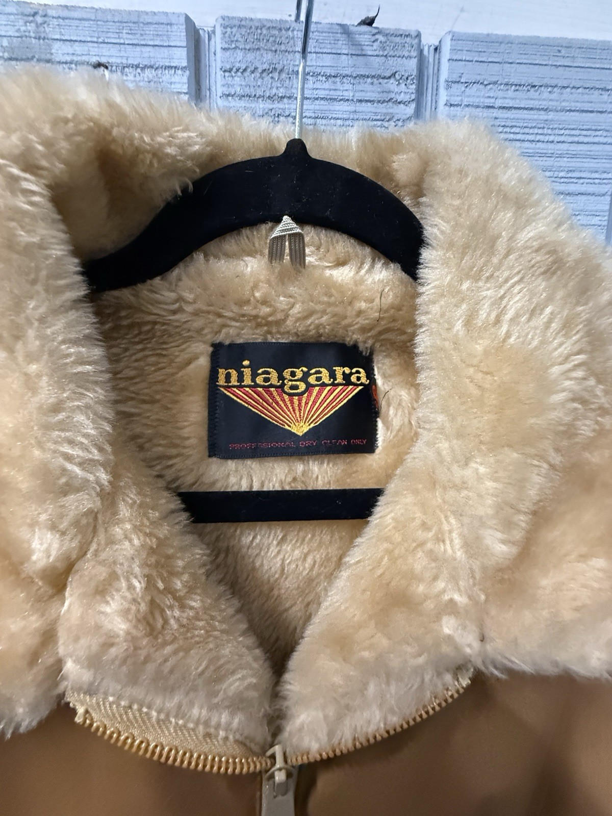 Vtg Niagara Tan Polyester/Cotton Bomber Jacket Faux Fur Sherpa Lined Men’s 46