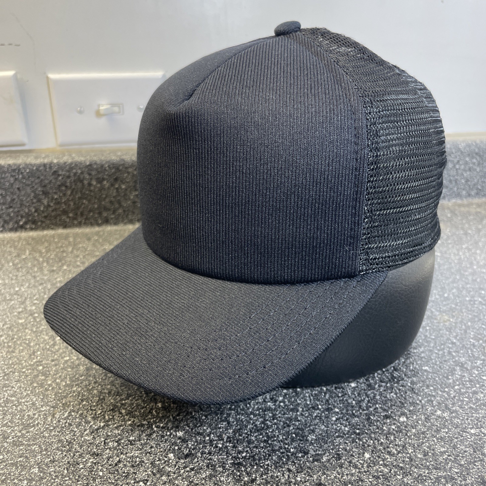 Vintage New Era Foremost Blank Snapback Mesh Trucker Black USA Made Small-Medium