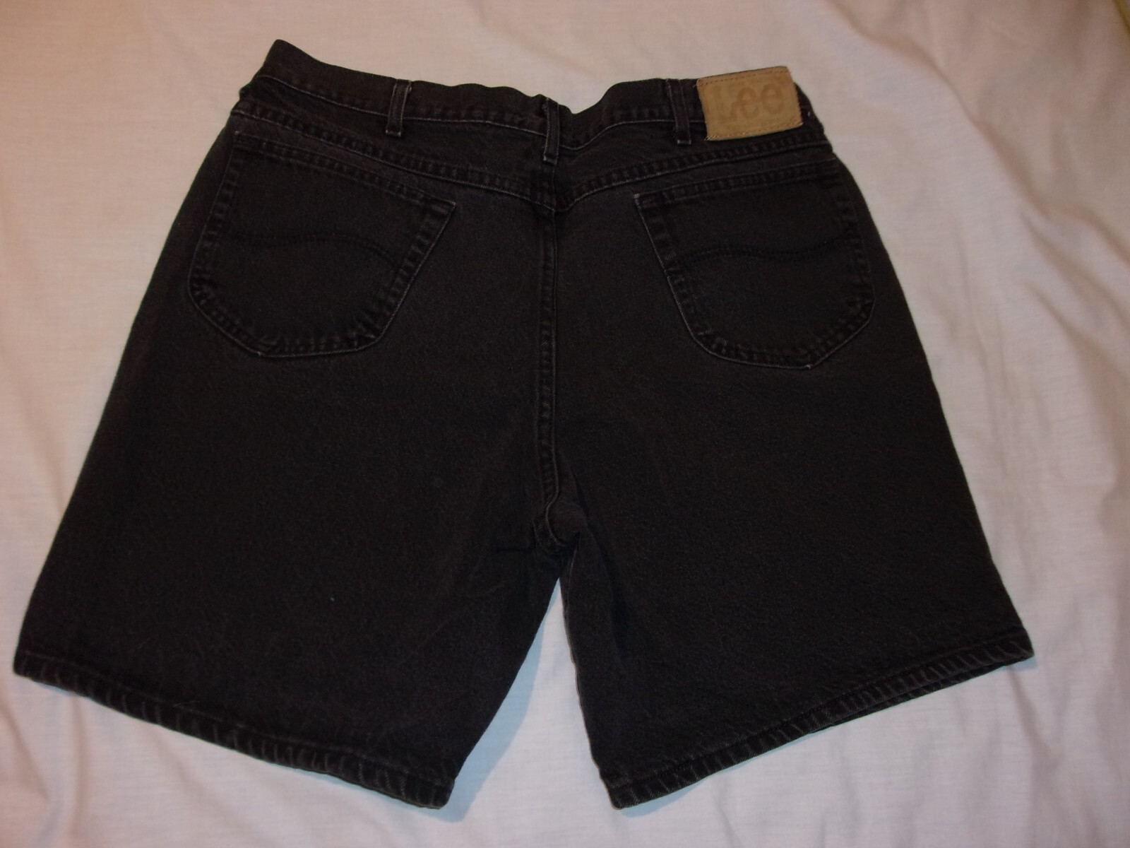 Lee Jeans Black Denim Shorts Men’s Made in USA Tagged 40w Actual 37×8 INV#J-104