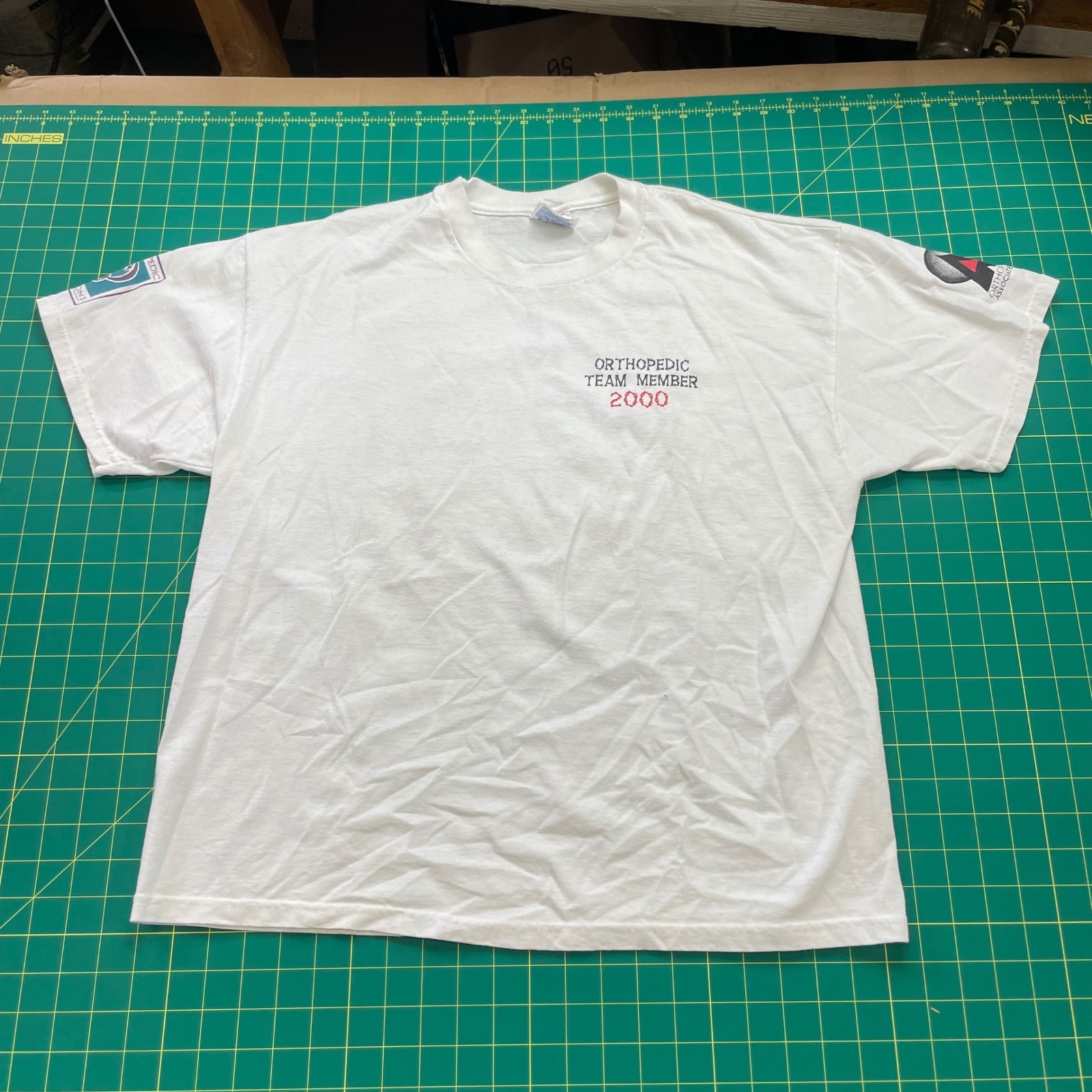 Vintage 2000 Hanes Orthopedic Skeleton Shirt White St Vincent Healthcare Large