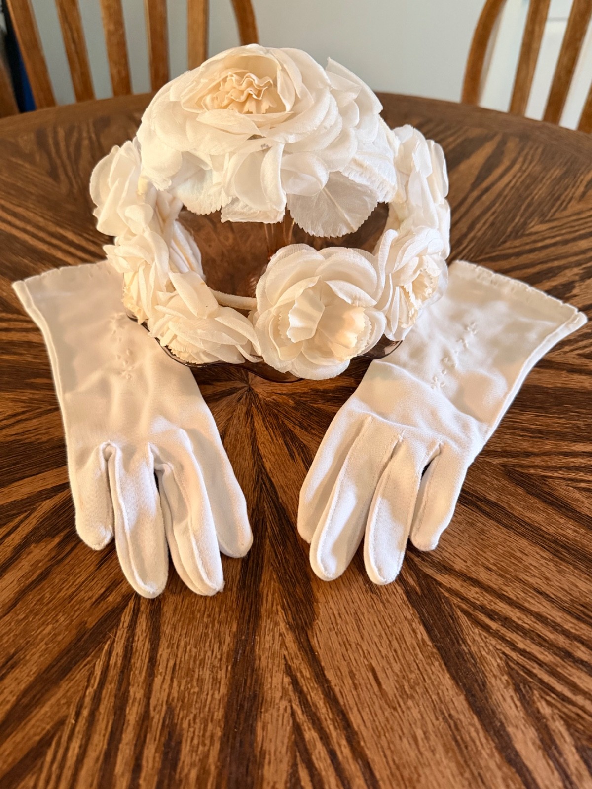 Vtg 1950’s Head Piece Ladies Cream off White Flower Bud Head Band Formal Hat +Gl