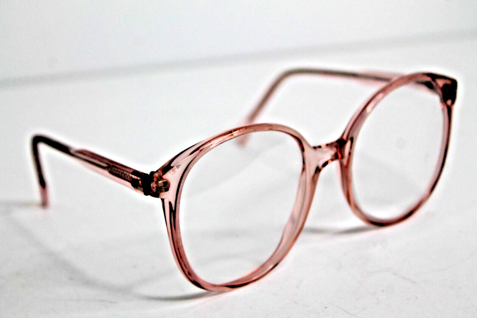 Vintage Parade #1032 Translucent Shiny Peach Pink 55/20 145mm Eyeglass Frames