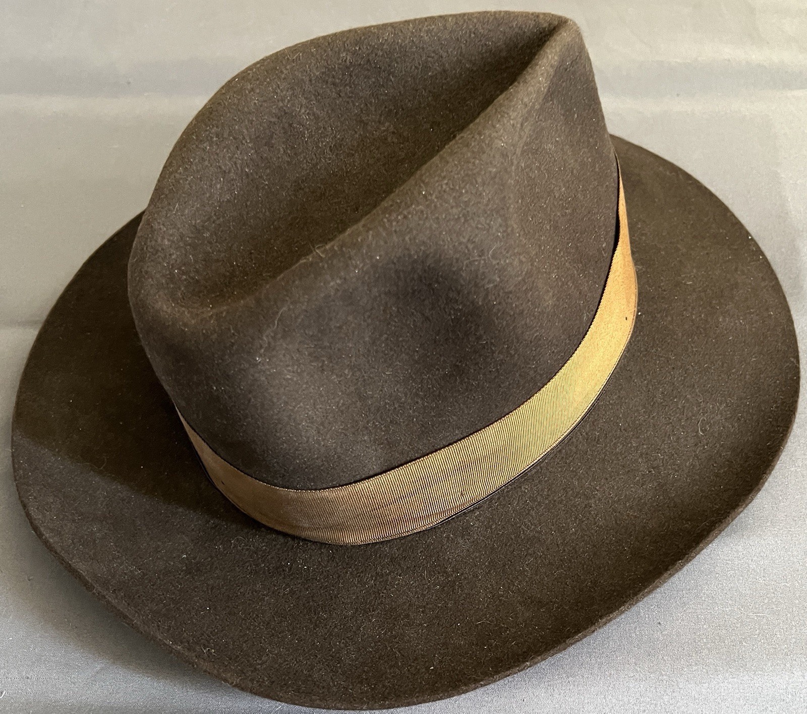 Vintage Borsalino Qualità Superiore Fur Felt Fedora 7 5/8 Brown Italy