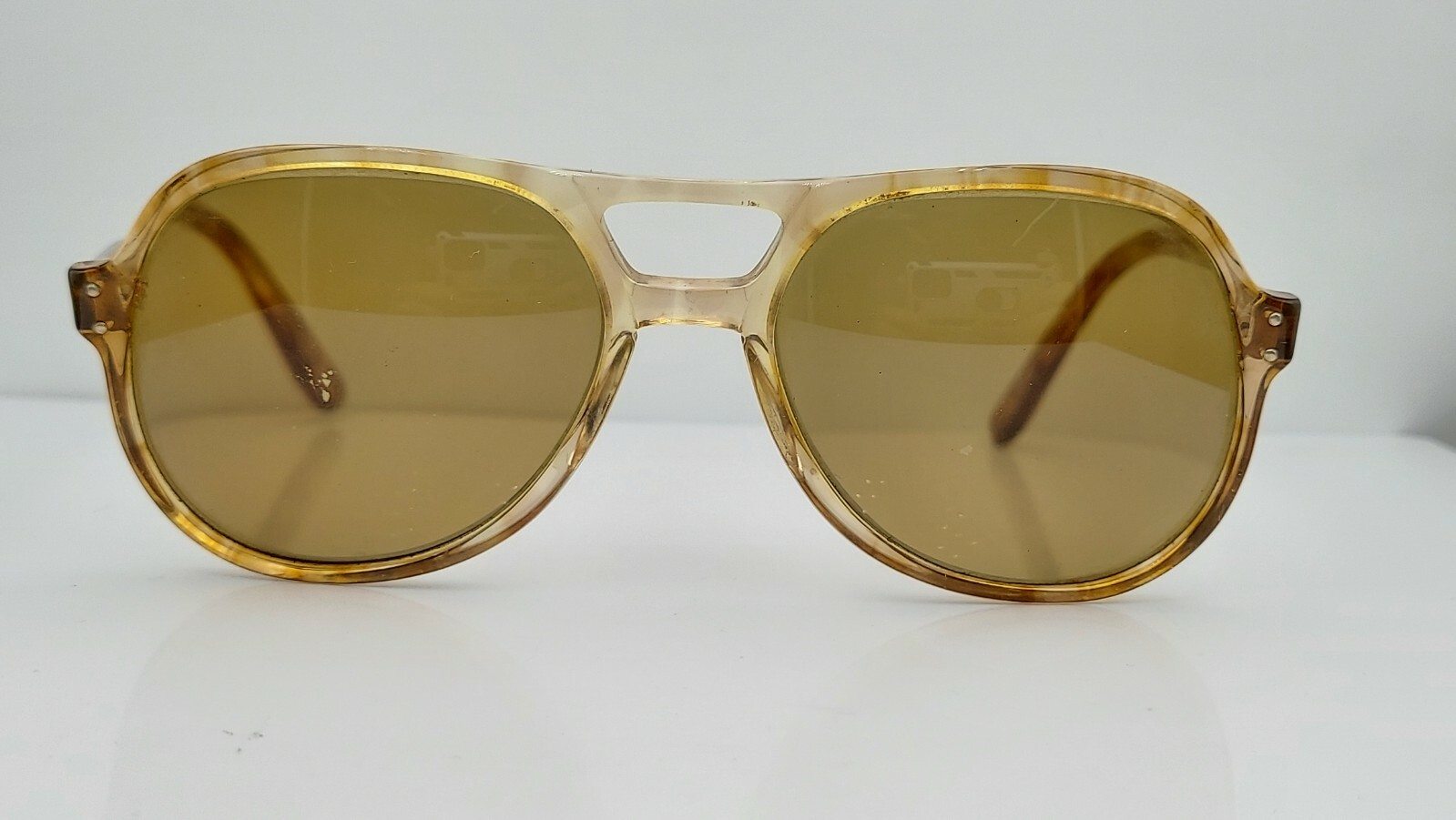 Vintage Universal 1300 Brown Translucent Pilot Sunglasses FRAMES ONLY