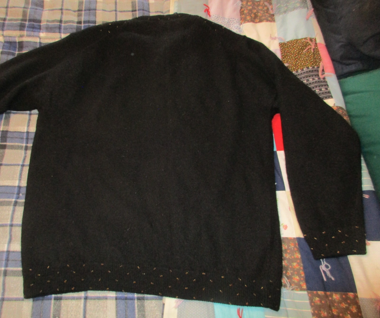 Vintage Womens Versailles Gold Beaded Black Wool Cardigan Sweater – 46