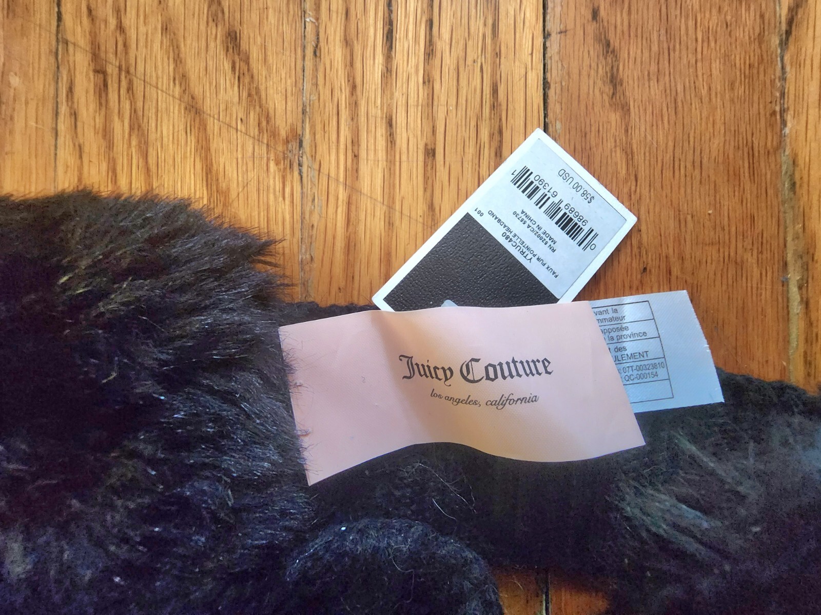 🌐VINTAGE 🌸BRAND NEW🌸 w/TAGSBetsy Johnson Neck wrap/glove/earmuff-headband set