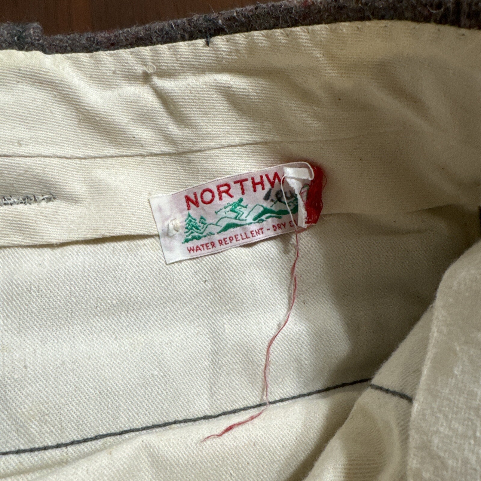 VTG Northway Mens Wool Pants 48”Wx 28”L Gray Pin Striped Water Repellent
