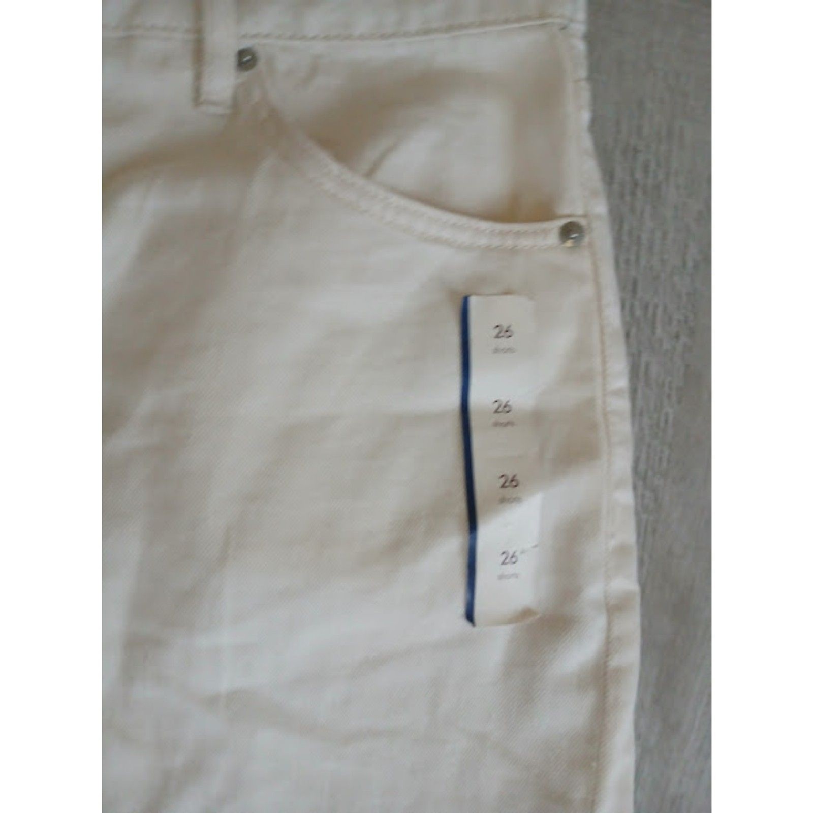 Ava & Viv Beige Denim Shorts Womens White Wash 5 Pocket Casual