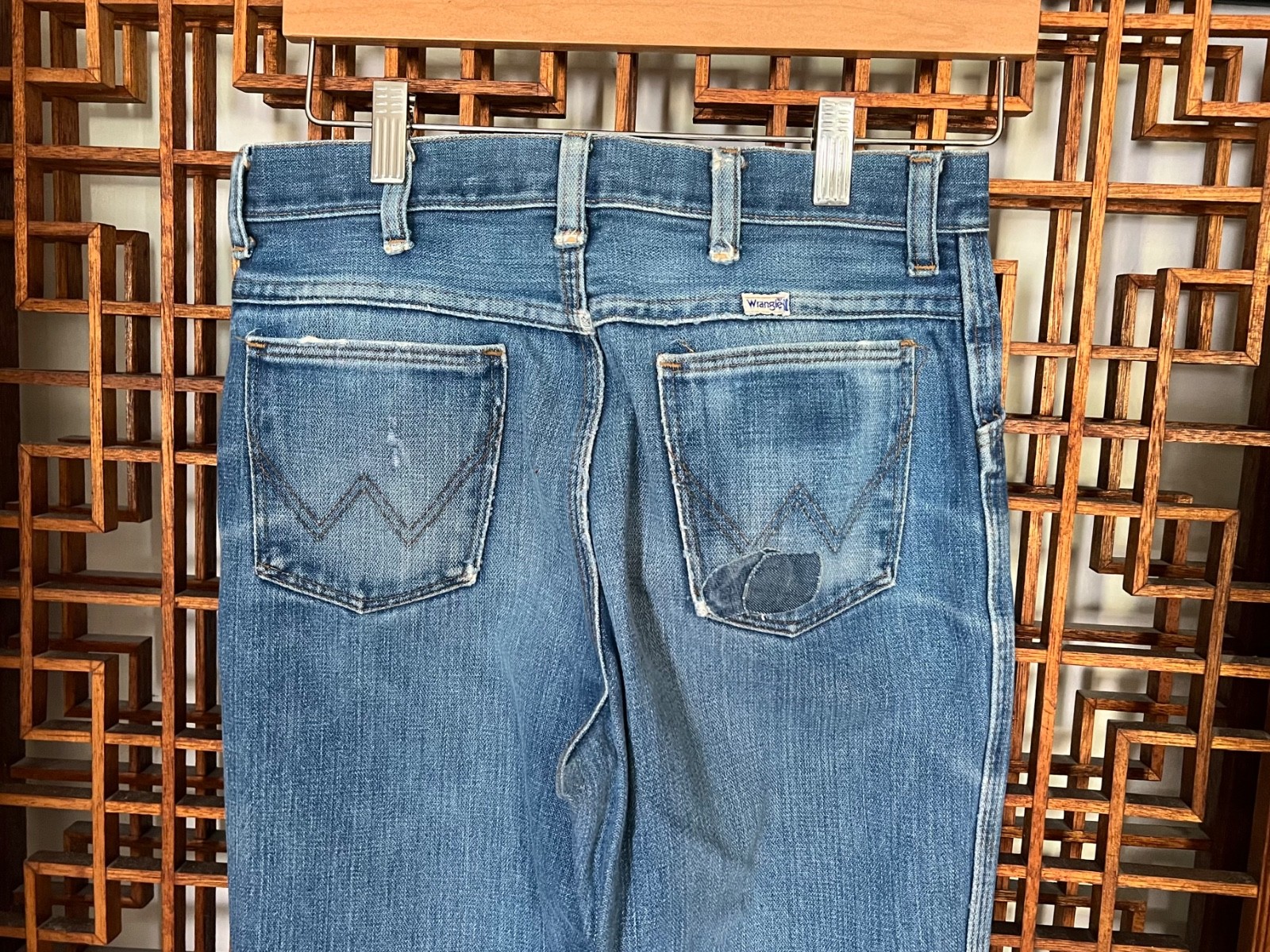 Vintage 1970s Wrangler Bootcut Flare Distressed Jeans Hippy Denim Hippie Bell 6S